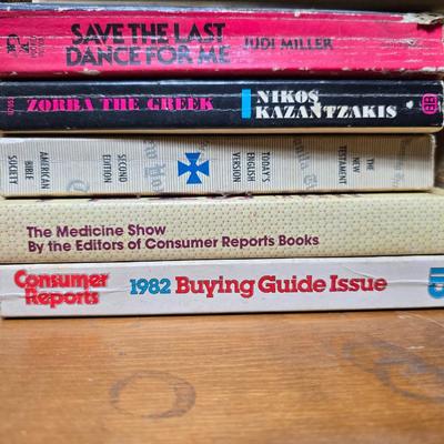 Vintage Paperback Books – Romance, Mystery, Historical & More