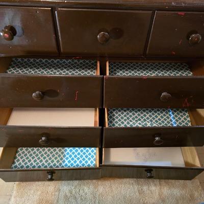 9-Drawer Wood Dresser – Dark Brown Finish and lamp