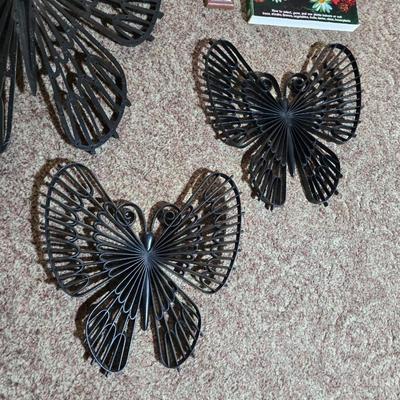 Wall-Mounted Butterfly Décor Set & More