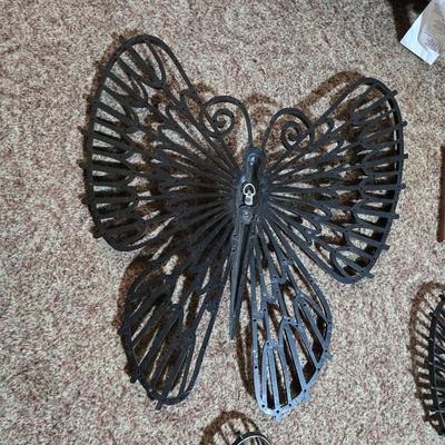 Wall-Mounted Butterfly Décor Set & More