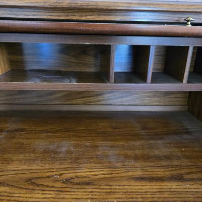 Classic Oak Roll-Top Desk with Matching Swivel Chair – 9 Drawers & Cubby Storage