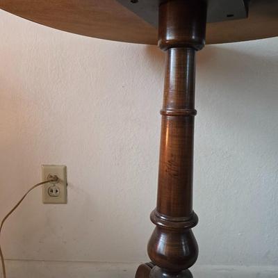 Mahogany Round Pedestal Side Table with Brass Claw Feet