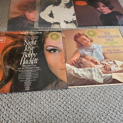 Turntable & Vintage Vinyl Record Collection - LP Albums