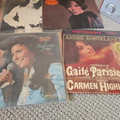 Turntable & Vintage Vinyl Record Collection - LP Albums