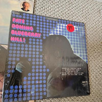 Vintage Crooner & Easy Listening Vinyl Records - Great Albums of yesteryear!