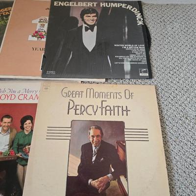Vintage Crooner & Easy Listening Vinyl Records - Great Albums of yesteryear!