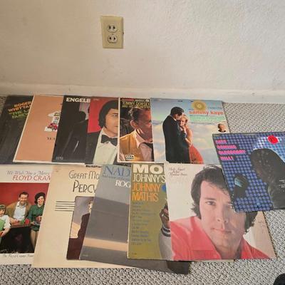 Vintage Crooner & Easy Listening Vinyl Records - Great Albums of yesteryear!