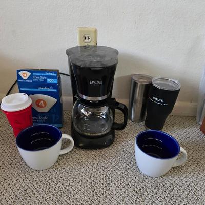Coffee Station Bundle – Maker, Mugs & Travel Tumblers