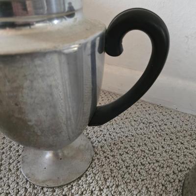 Vintage Coffee & Camp Mug Lot – Aluminum Pots & Blue Speckled Enamel Cups