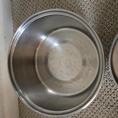 Assorted Kitchen Cookware & Handmade Hot Pads Lot Stainless steel pan set