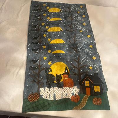 Fall Linens (LR-MG)