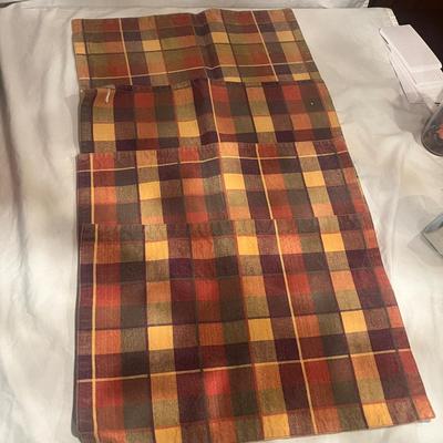 Fall Linens (LR-MG)