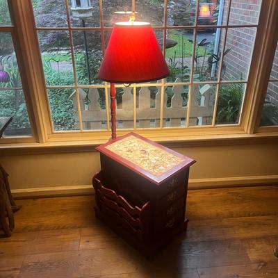 Mosaic Top Side Table With Lamp (LR-MG)