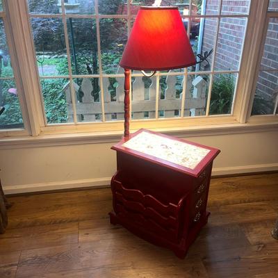 Mosaic Top Side Table With Lamp (LR-MG)
