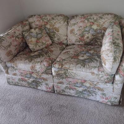 Quilted Design Upholstered Loveseat