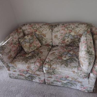 Quilted Design Upholstered Loveseat