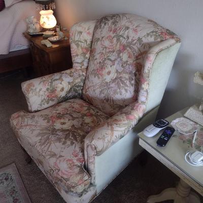 Quilted Design Upholstered Wingback Chair Choice A