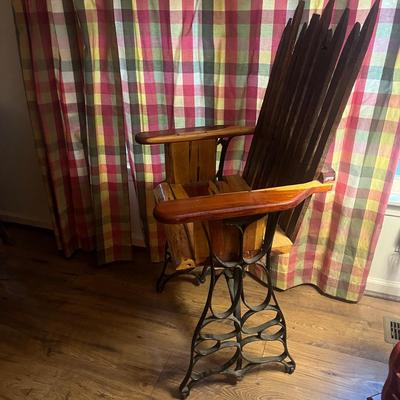 Unique Iron & Wooden Chair (LR-MG)