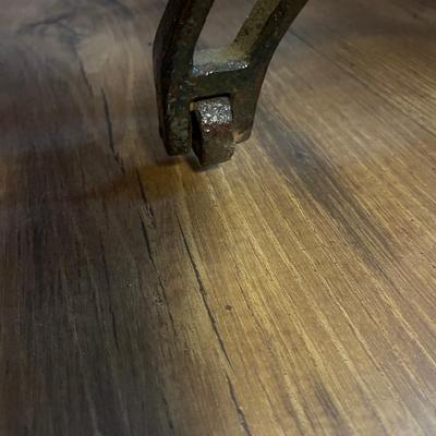 Unique Iron & Wooden Chair (LR-MG)