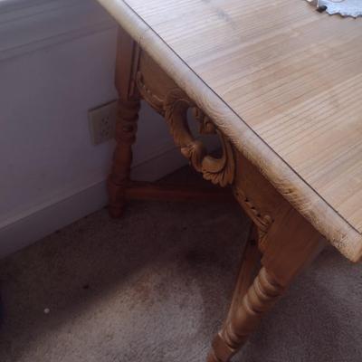 Pine Wood Natural Finish Accent Table with Carved Apron