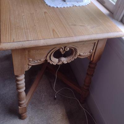Pine Wood Natural Finish Accent Table with Carved Apron