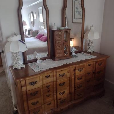 Pine Wood Stretch Dresser with Double Mirror (No Contents)