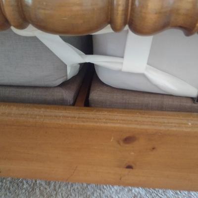 King Size Four Poster Pine Wood Bed Frame with Double Adjustable Beautyrest Bed System