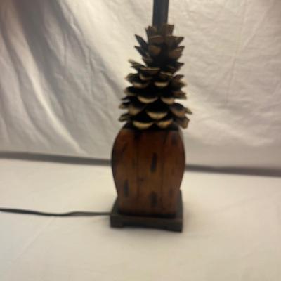 Pinecone Style Wooden Lamp (LR-MG)