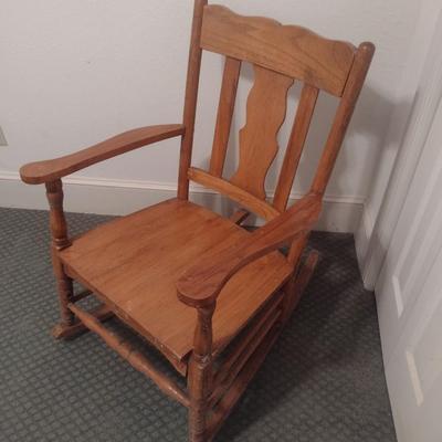 Solid Wood Rocking Chair