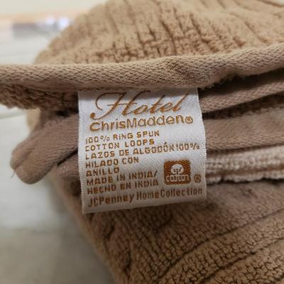 Hotel Chris Madden, Nobel Excellence Bath Towels and More (B3-KD)