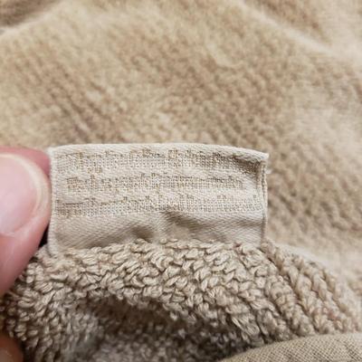 Hotel Chris Madden, Nobel Excellence Bath Towels and More (B3-KD)