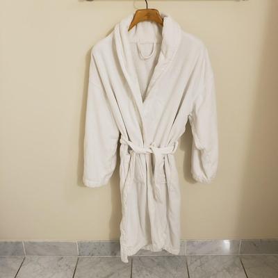 Hotel Chris Madden, Nobel Excellence Bath Towels and More (B3-KD)