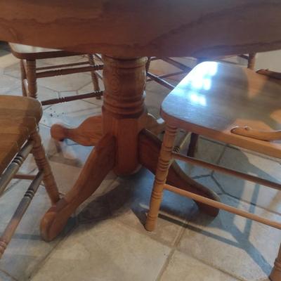 Solid Wood Oak Table and Four Matching Chairs