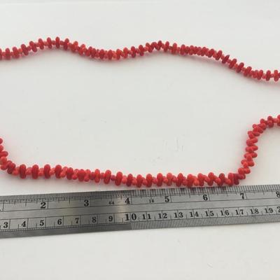 Red beaded vintage clasp long necklace