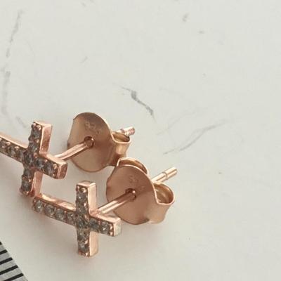 925 small cross stud earrings