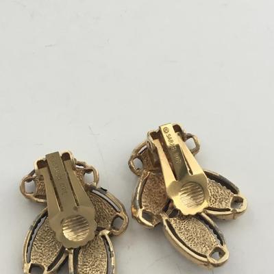 Vintage Sarah Cov clip on earrings