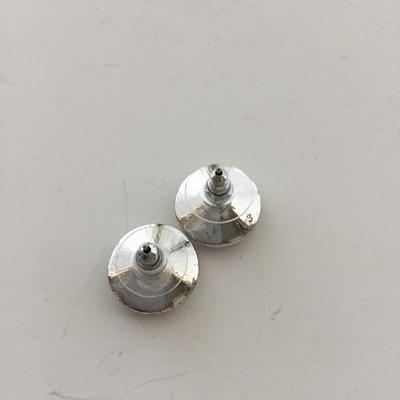 Unmarked rhinestone round stud earrings