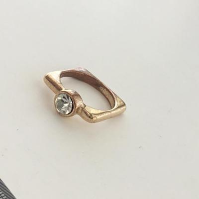 Gold tone square unmarked ring