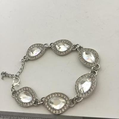Silver tone rhinestone fashion bracelet