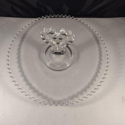 Imperial Glass 'Candlewick' Pastry/Tidbit Tray with Center Handle- Approx 11 3/4" in Diameter