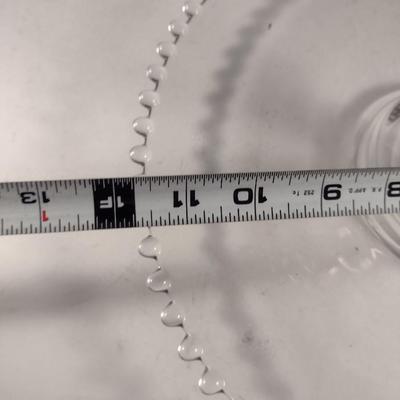 Imperial Glass 'Candlewick' Pastry/Tidbit Tray with Center Handle- Approx 11 3/4" in Diameter