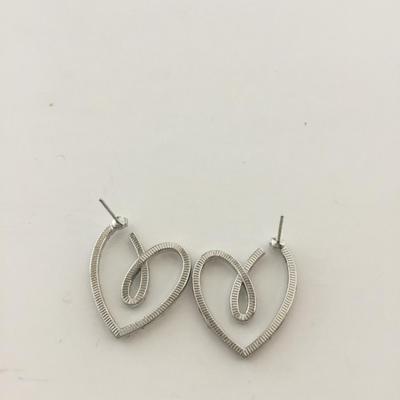 Heart rhinestone fashion earrings