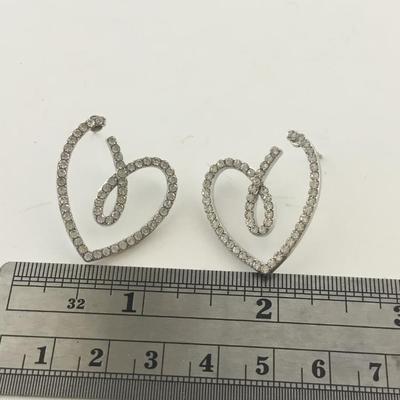 Heart rhinestone fashion earrings