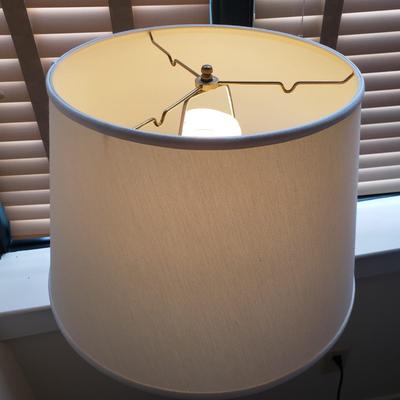 Black Metal Floor Lamp (BR3-KD)
