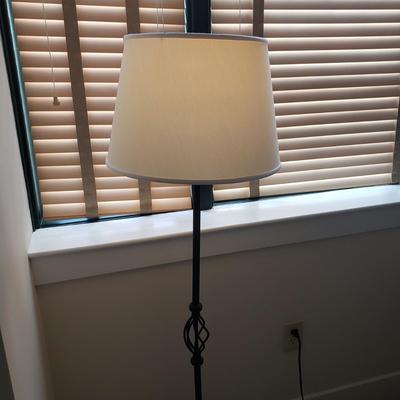 Black Metal Floor Lamp (BR3-KD)
