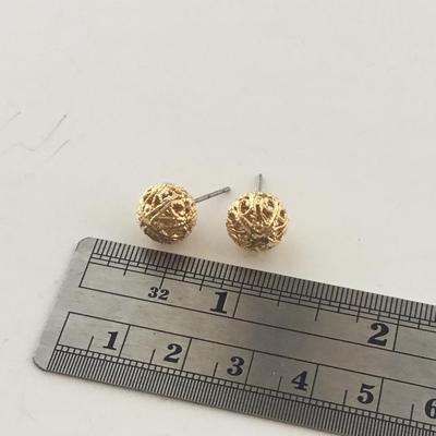 Goldtone stud earrings