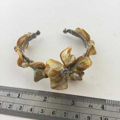 Beautiful unique fashion cuff bracelet