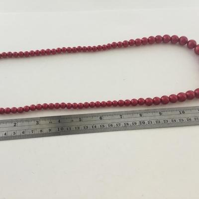 Dark red beaded fashion necklace