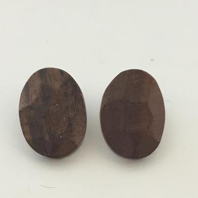 Brown wooden vintage clip on earrings