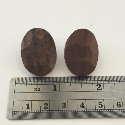 Brown wooden vintage clip on earrings